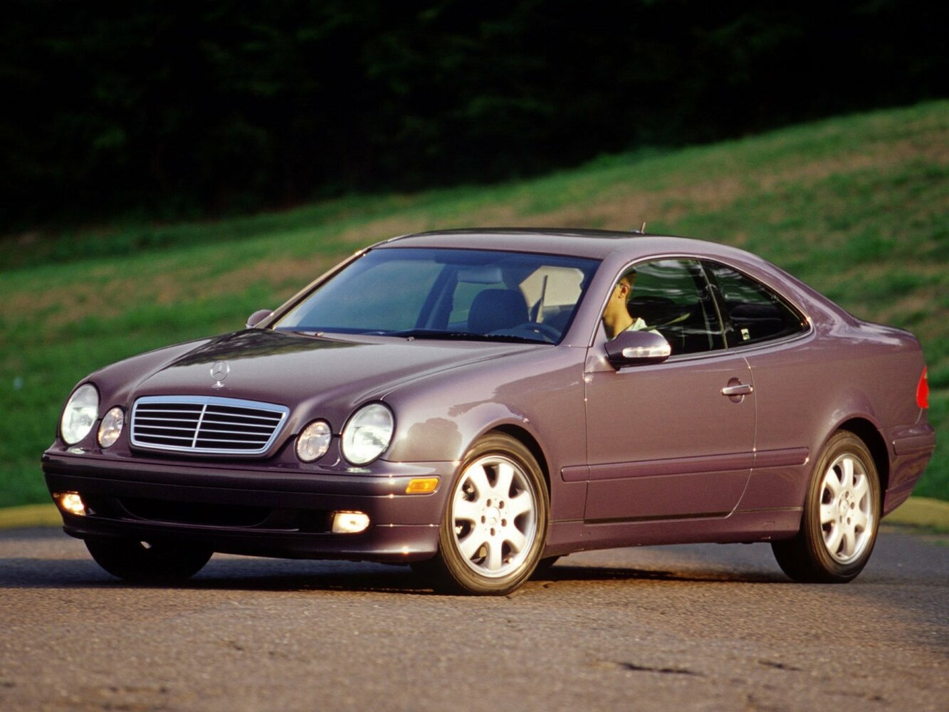 Mercedes-Benz CLK-Класс I (W208) Рестайлинг, вид сбоку