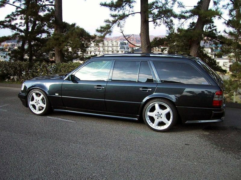 Mercedes-Benz E-Класс AMG I (W124), Универсал 5 дв.: фото поколения