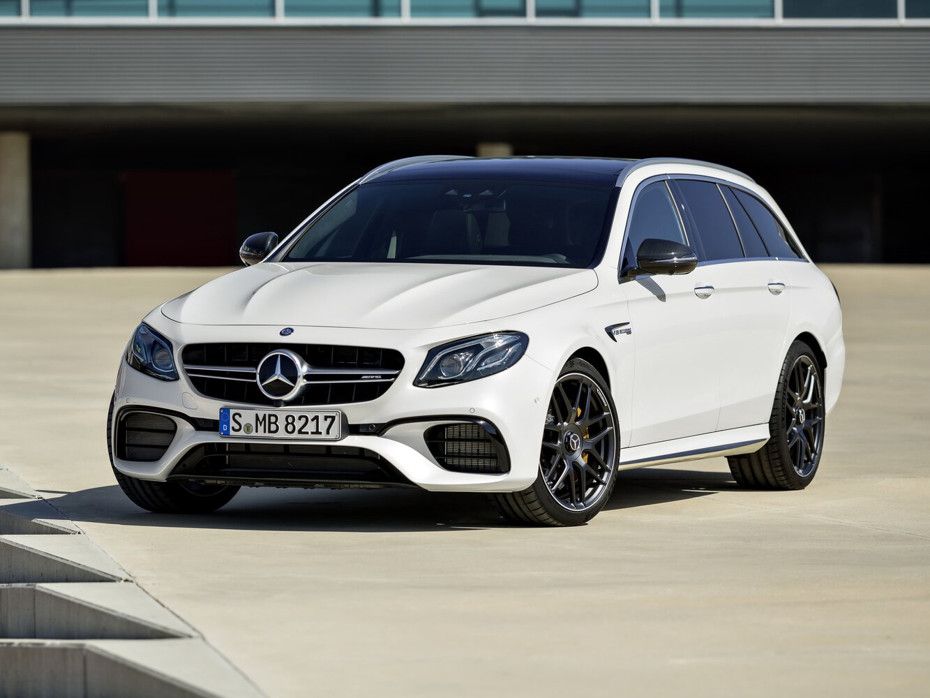 Mercedes-Benz E-Класс AMG V (W213), Универсал 5 дв.: фото поколения