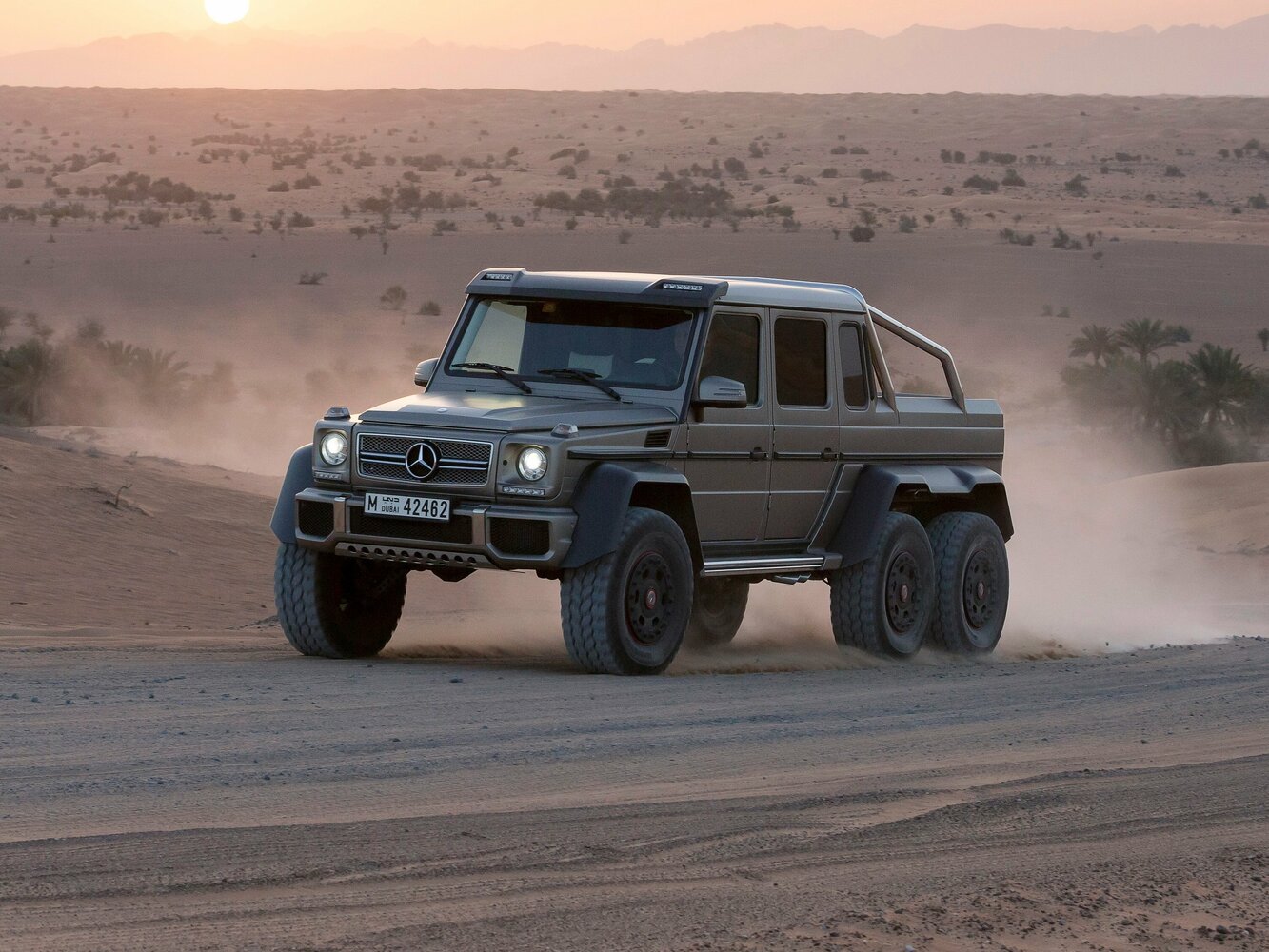 Mercedes-Benz G-Класс AMG 6x6 Поколение