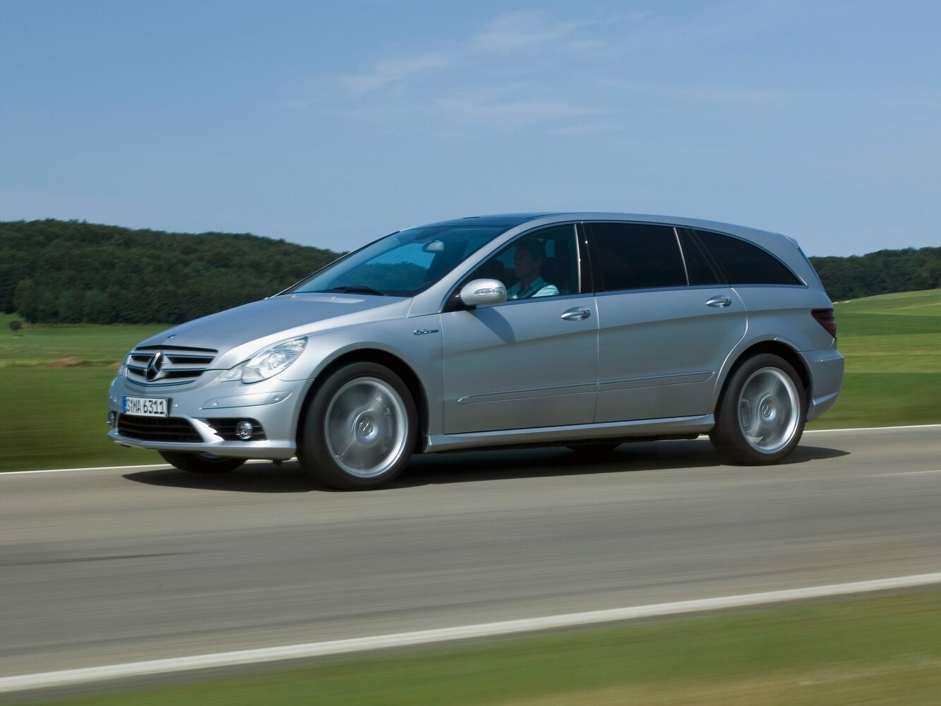 Mercedes-Benz R-Класс AMG, Минивэн Long: фото поколения