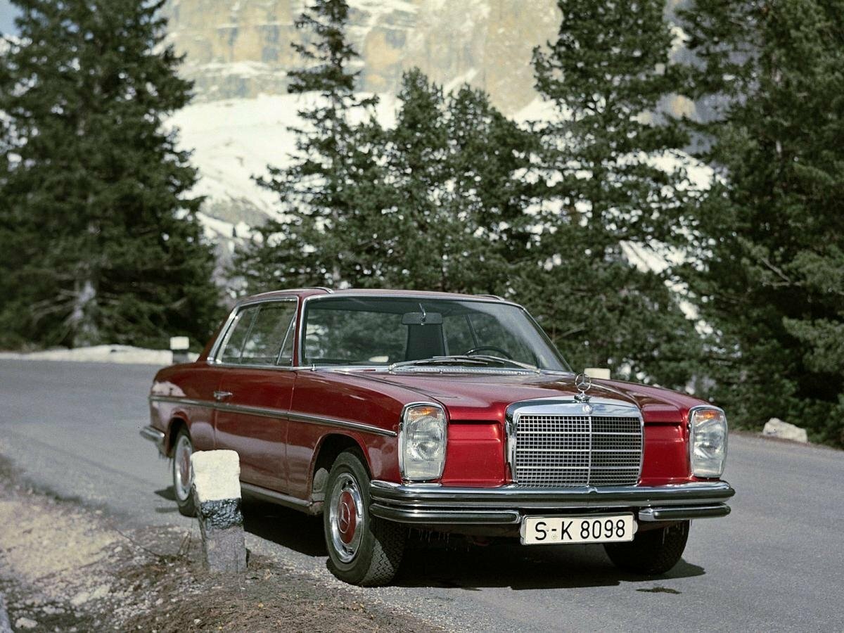 Mercedes-Benz W114, Купе: фото поколения