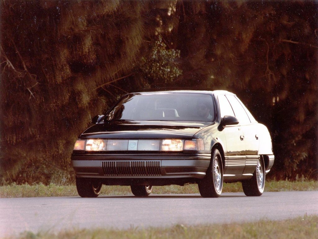 Mercury Sable I, вид сбоку