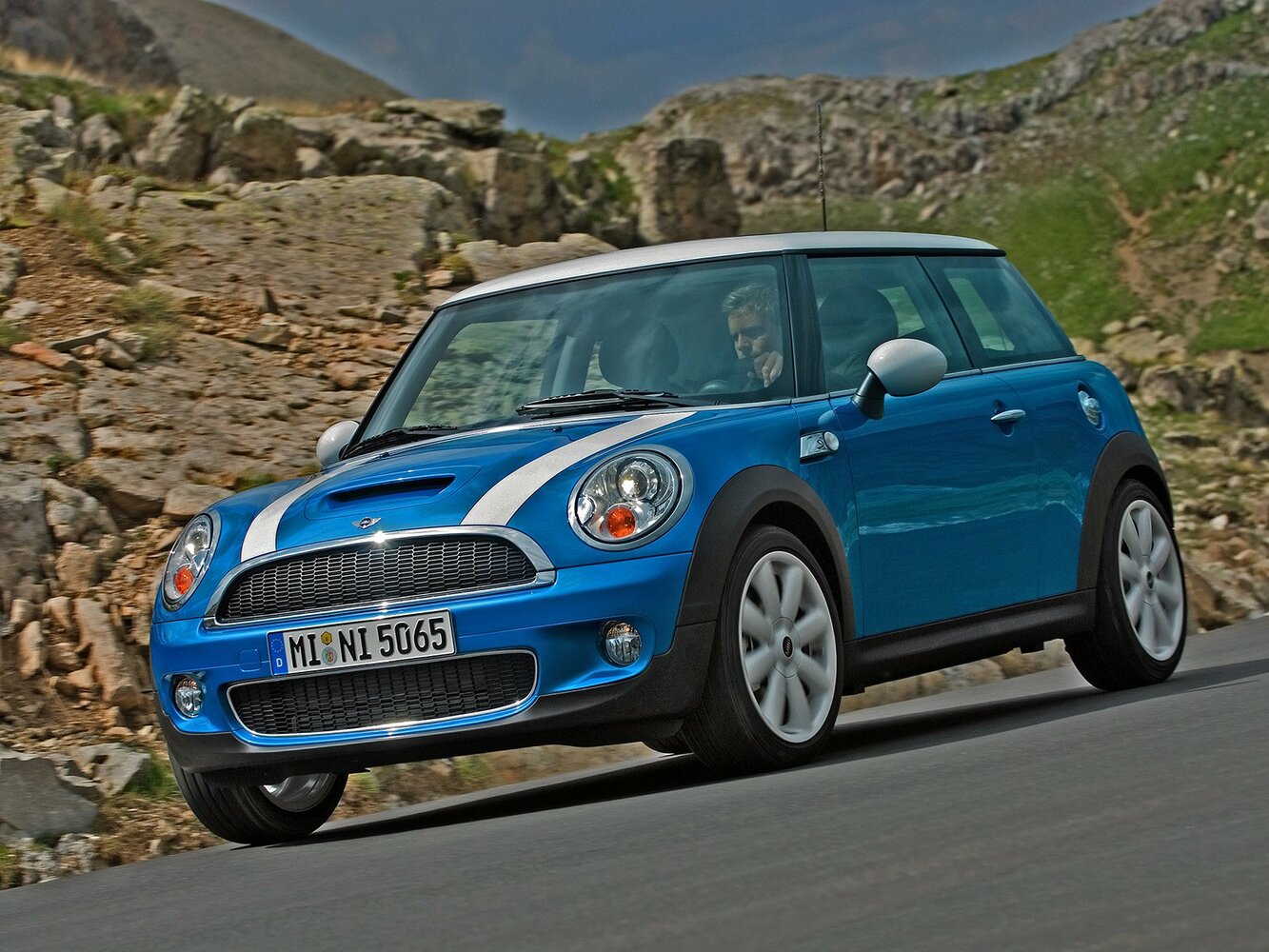 Mini Hatch II (R56), Хэтчбек 3 дв. Cooper S: фото поколения