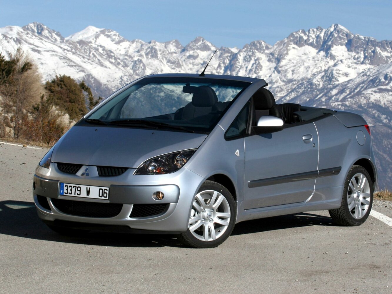 Mitsubishi Colt VI (Z20/Z30), Кабриолет CZC: фото поколения
