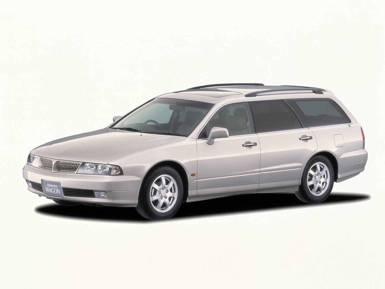 Mitsubishi Diamante II, Универсал 5 дв.: фото поколения