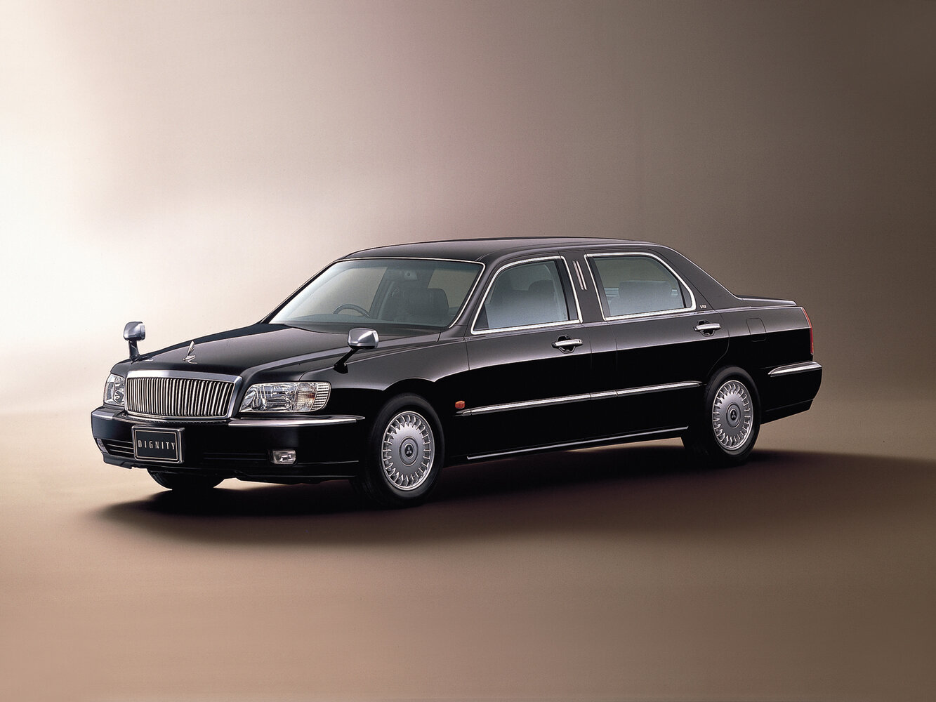 Mitsubishi Dignity I