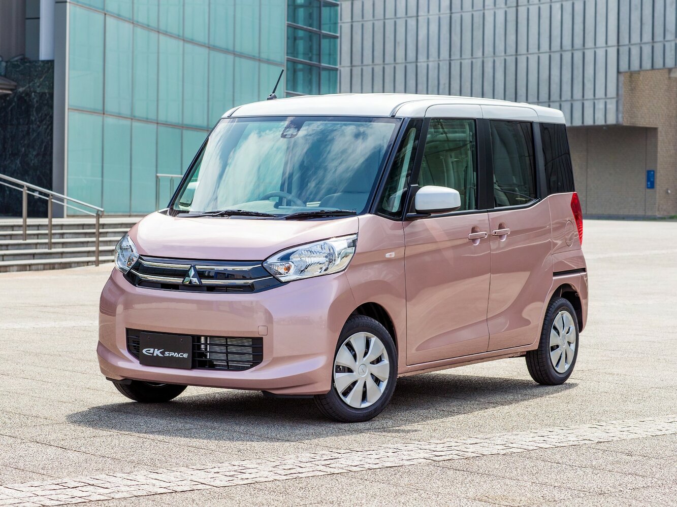 Mitsubishi eK Space I