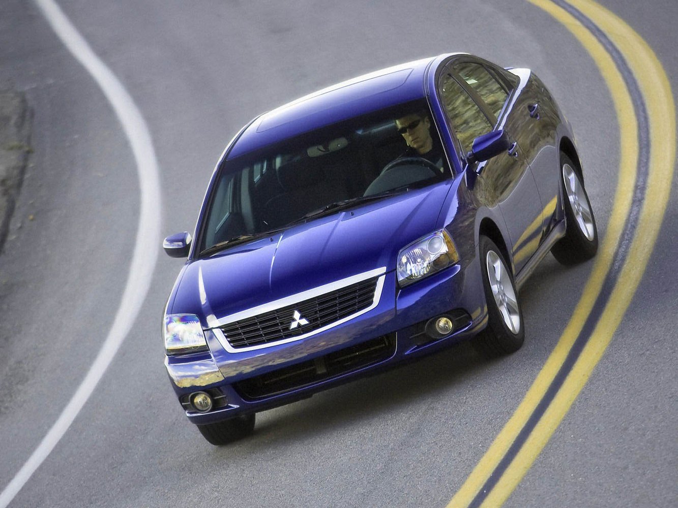 Mitsubishi Galant