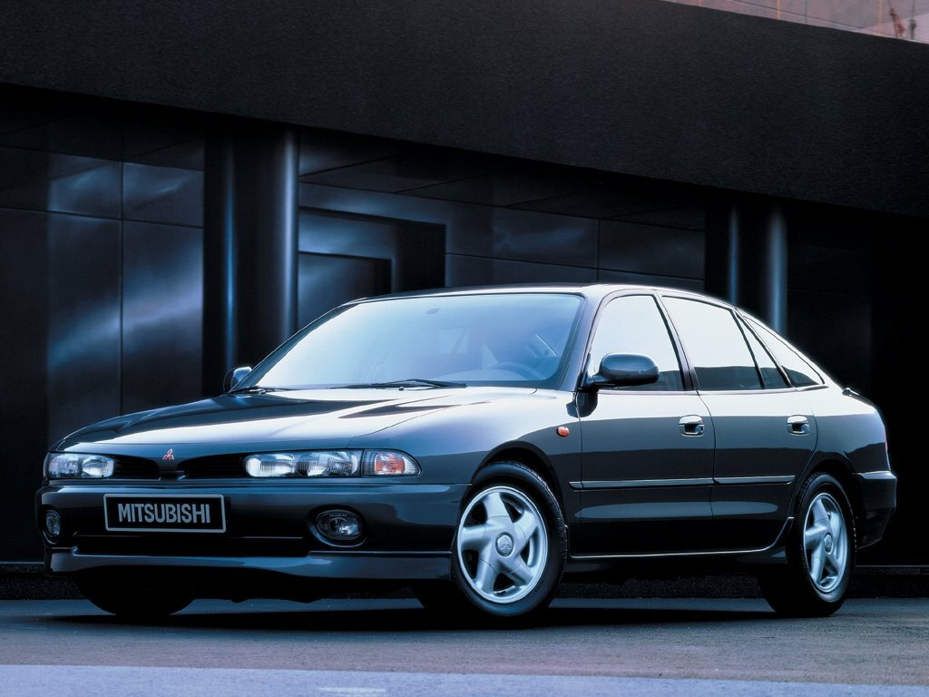 Mitsubishi Galant VII, Хэтчбек 5 дв.: фото поколения