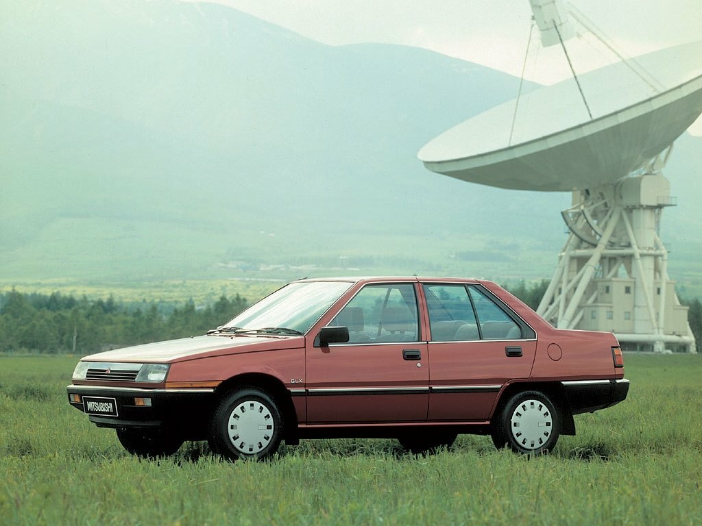 Mitsubishi Lancer IV, вид сбоку