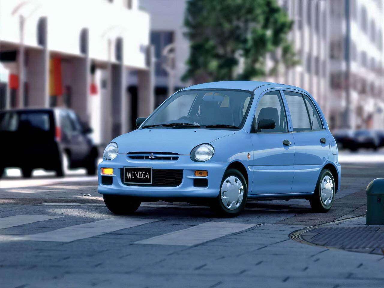 Mitsubishi Minica VII, вид сбоку