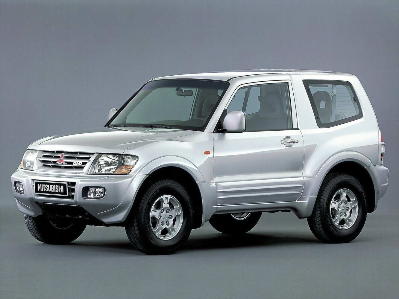 Mitsubishi Pajero III