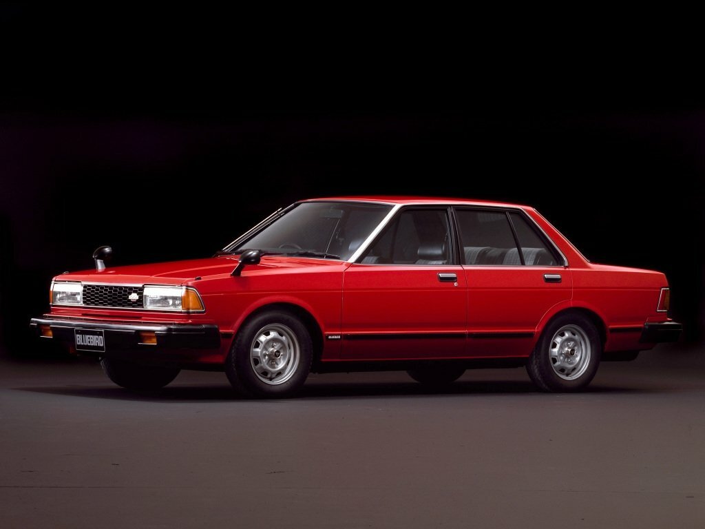 Nissan Bluebird VI (910), Седан: фото поколения