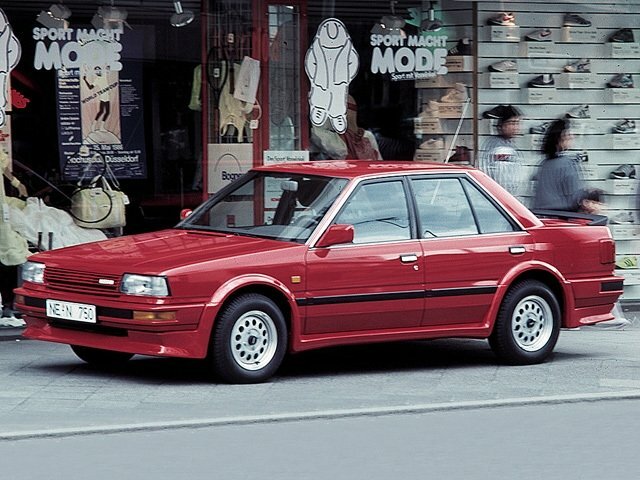 Nissan Bluebird VIII (T12, T72), Седан: фото поколения