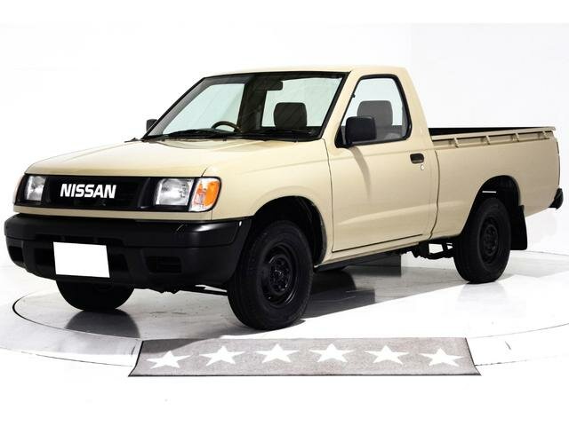 Nissan Datsun D22, вид сбоку