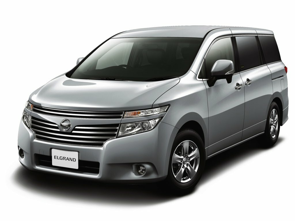 Nissan Elgrand III (E52)