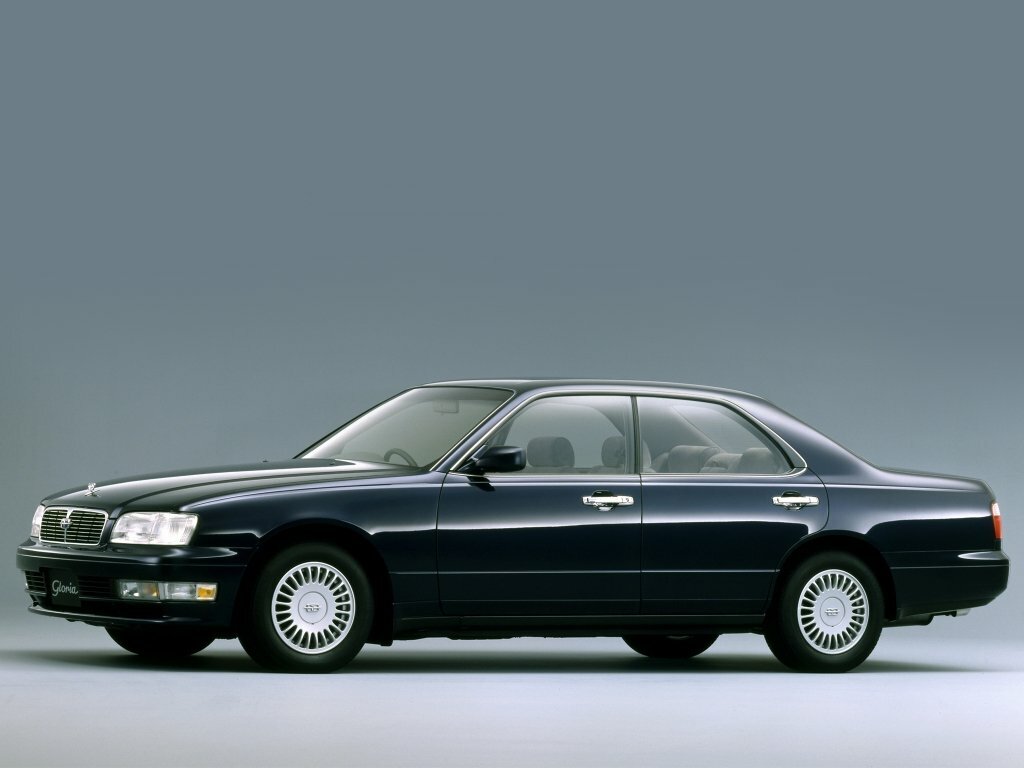 Nissan Gloria X (Y33)