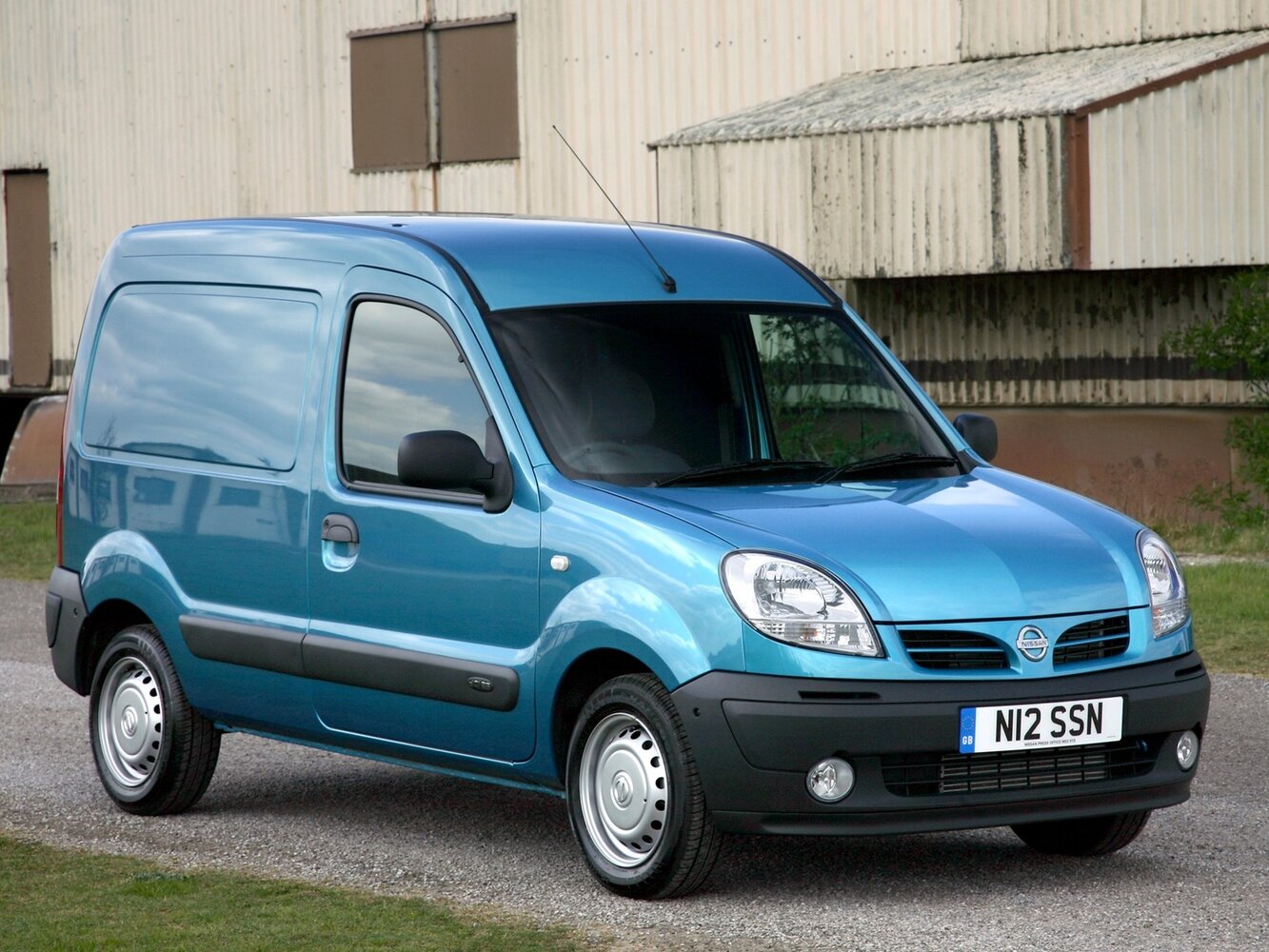 Nissan Kubistar