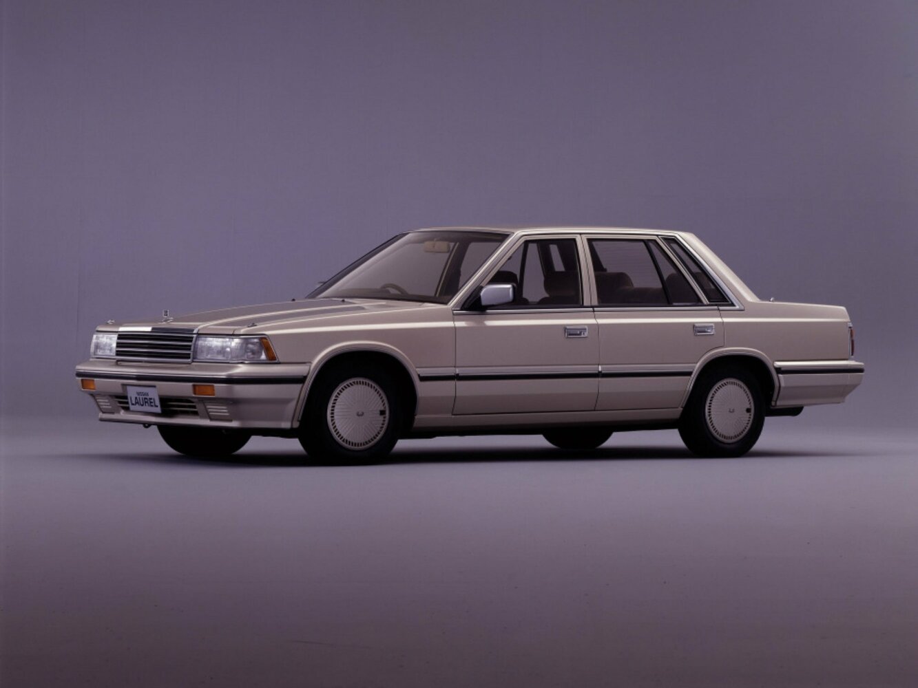 Nissan Laurel V (C32)