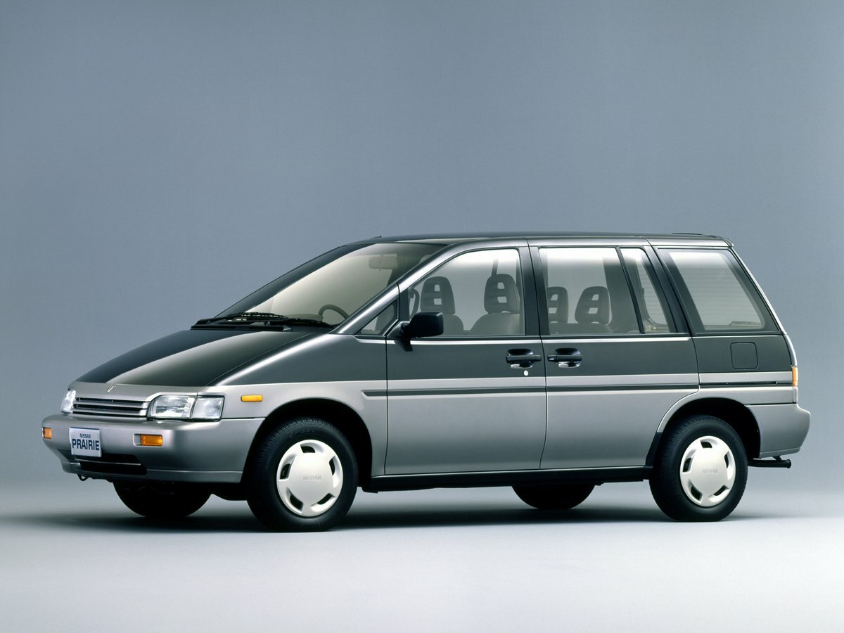 Nissan Prairie II (M11)