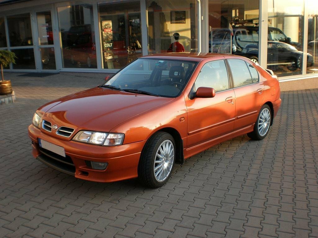 Nissan Primera II (P11), Лифтбек: фото поколения