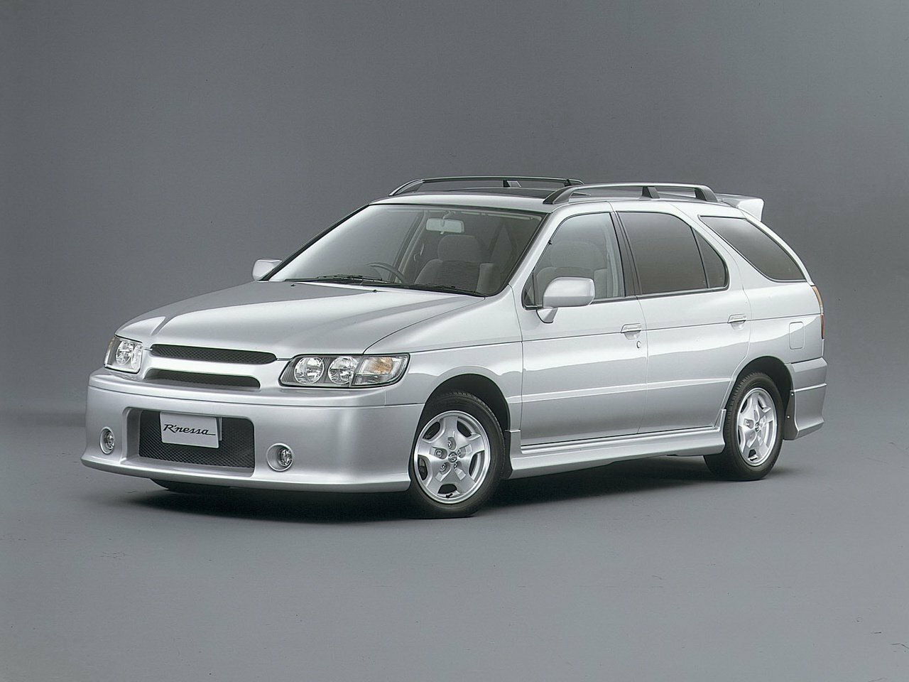 Nissan R'nessa