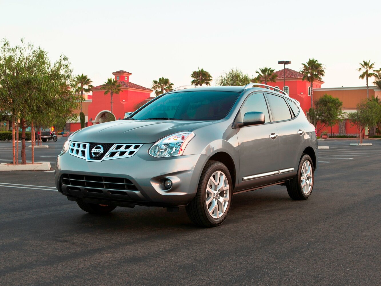 Nissan Rogue I Рестайлинг