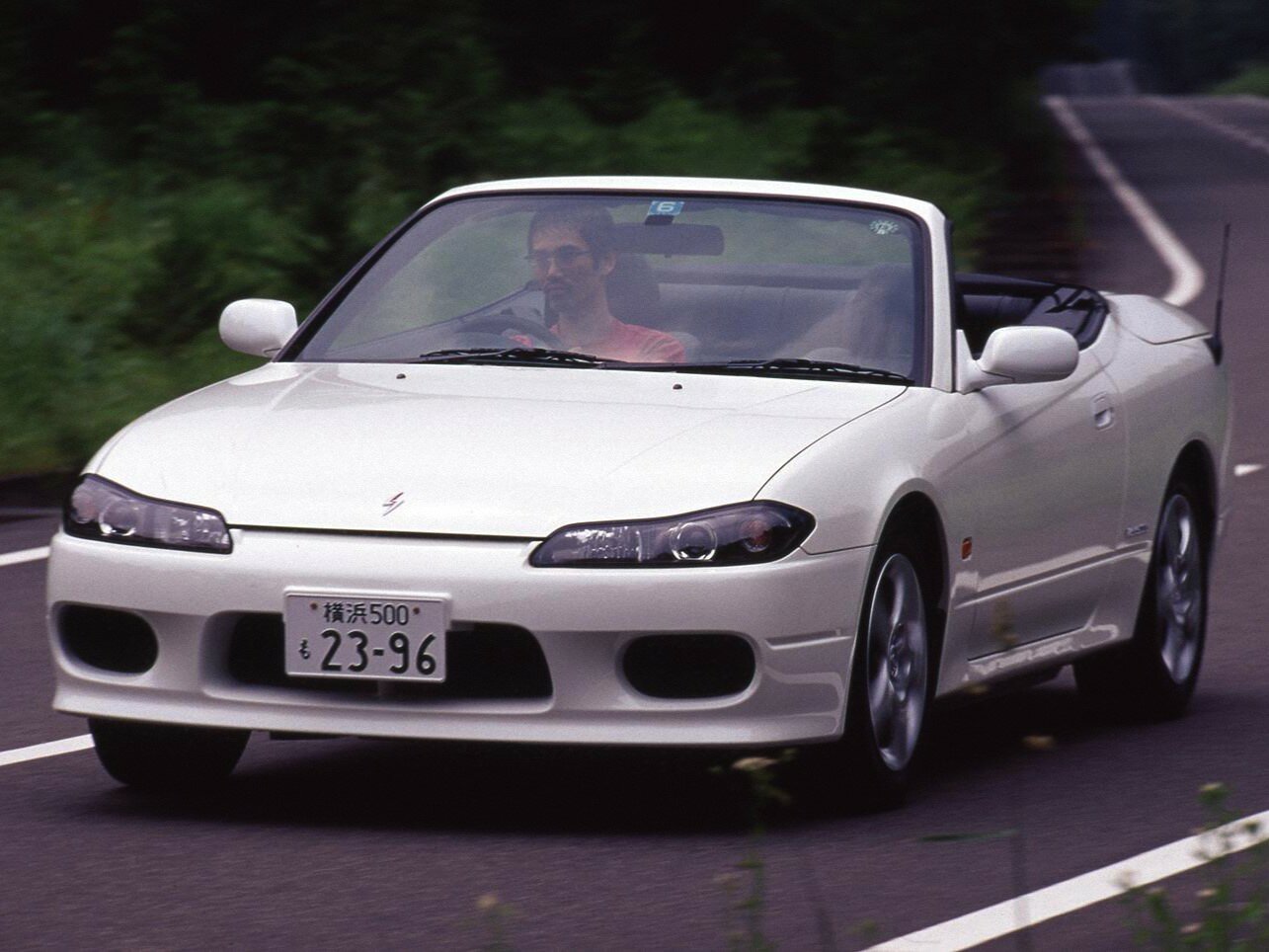 Nissan Silvia VII (S15), вид сбоку
