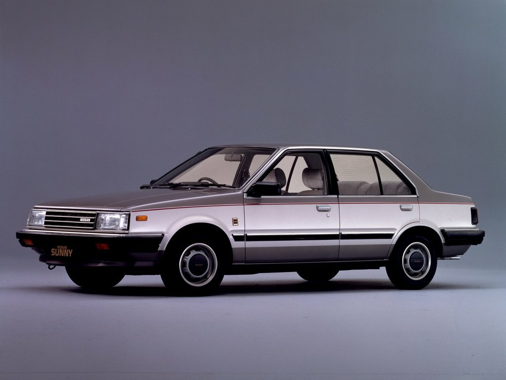 Nissan Sunny B11, Седан: фото поколения