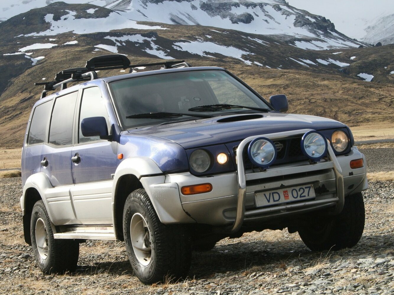 Nissan Terrano II Рестайлинг, Внедорожник 5 дв.: фото поколения