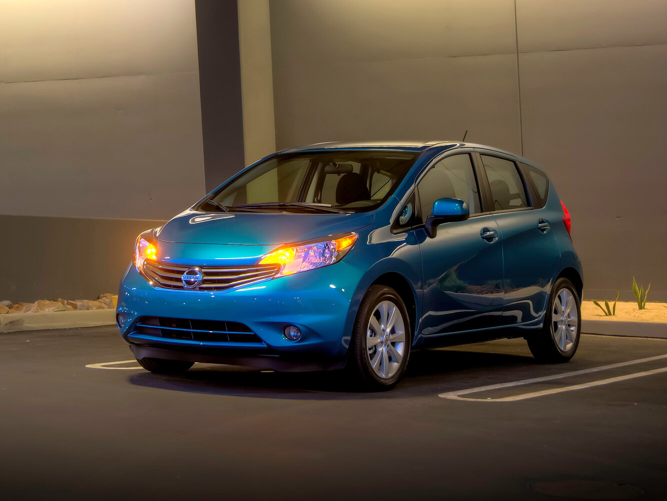 Nissan Versa Note I