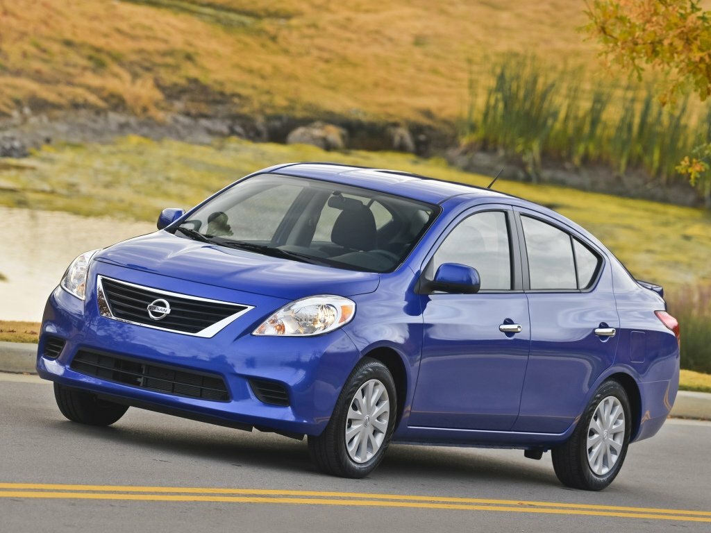 Nissan Versa II