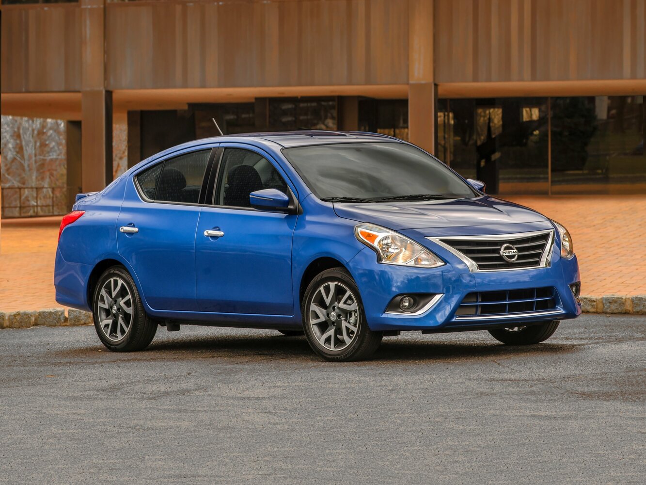 Nissan Versa II Рестайлинг