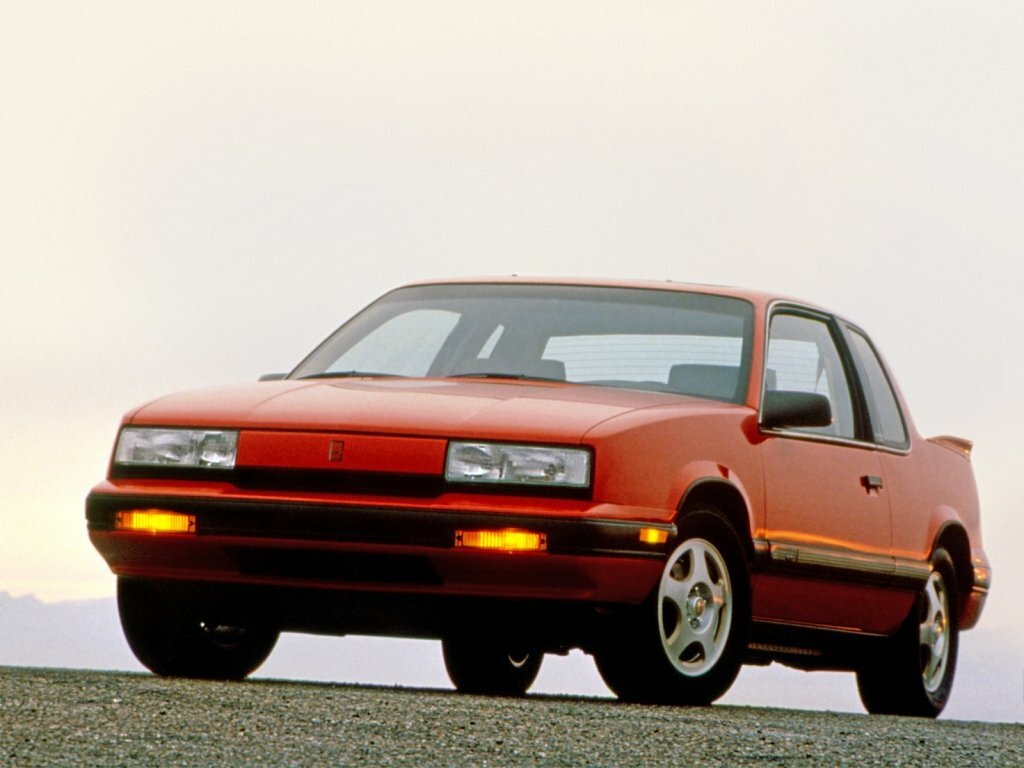 Oldsmobile Cutlass Calais