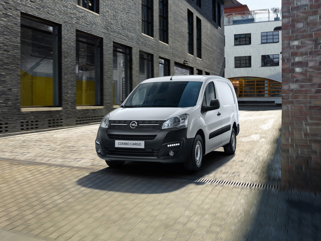 Opel Combo PCMA, Фургон XL: фото поколения