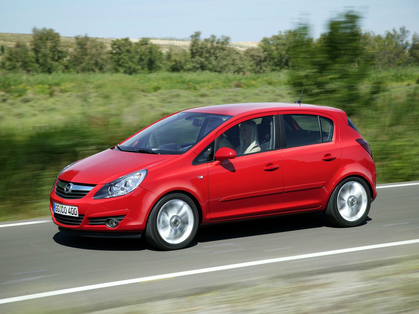 Opel Corsa D, Хэтчбек 5 дв.: фото поколения