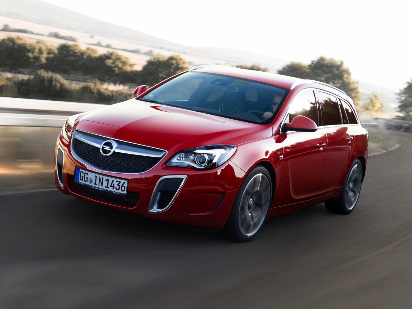 Opel Insignia OPC I Рестайлинг, Универсал 5 дв.: фото поколения