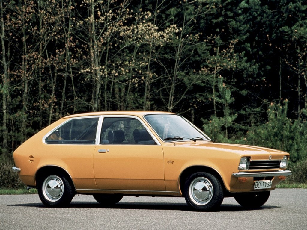 Opel Kadett C, Хэтчбек 3 дв.: фото поколения