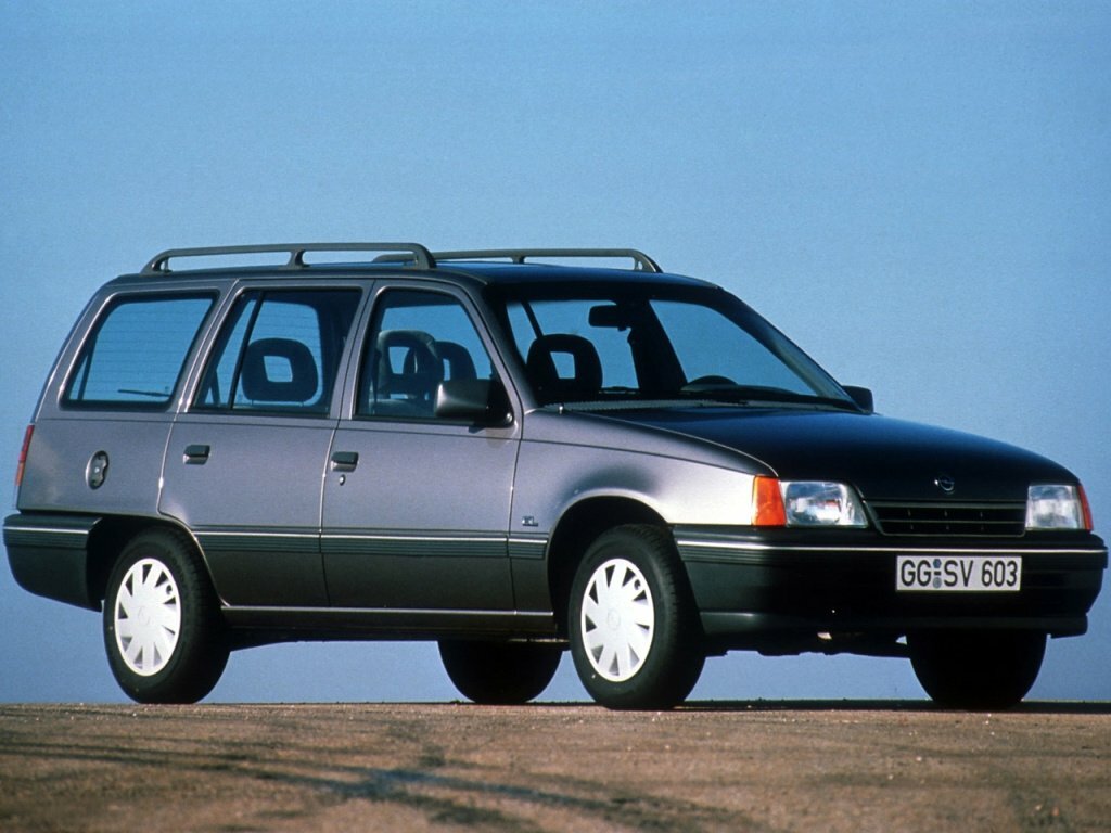 Opel Kadett E Рестайлинг, Универсал 5 дв.: фото поколения