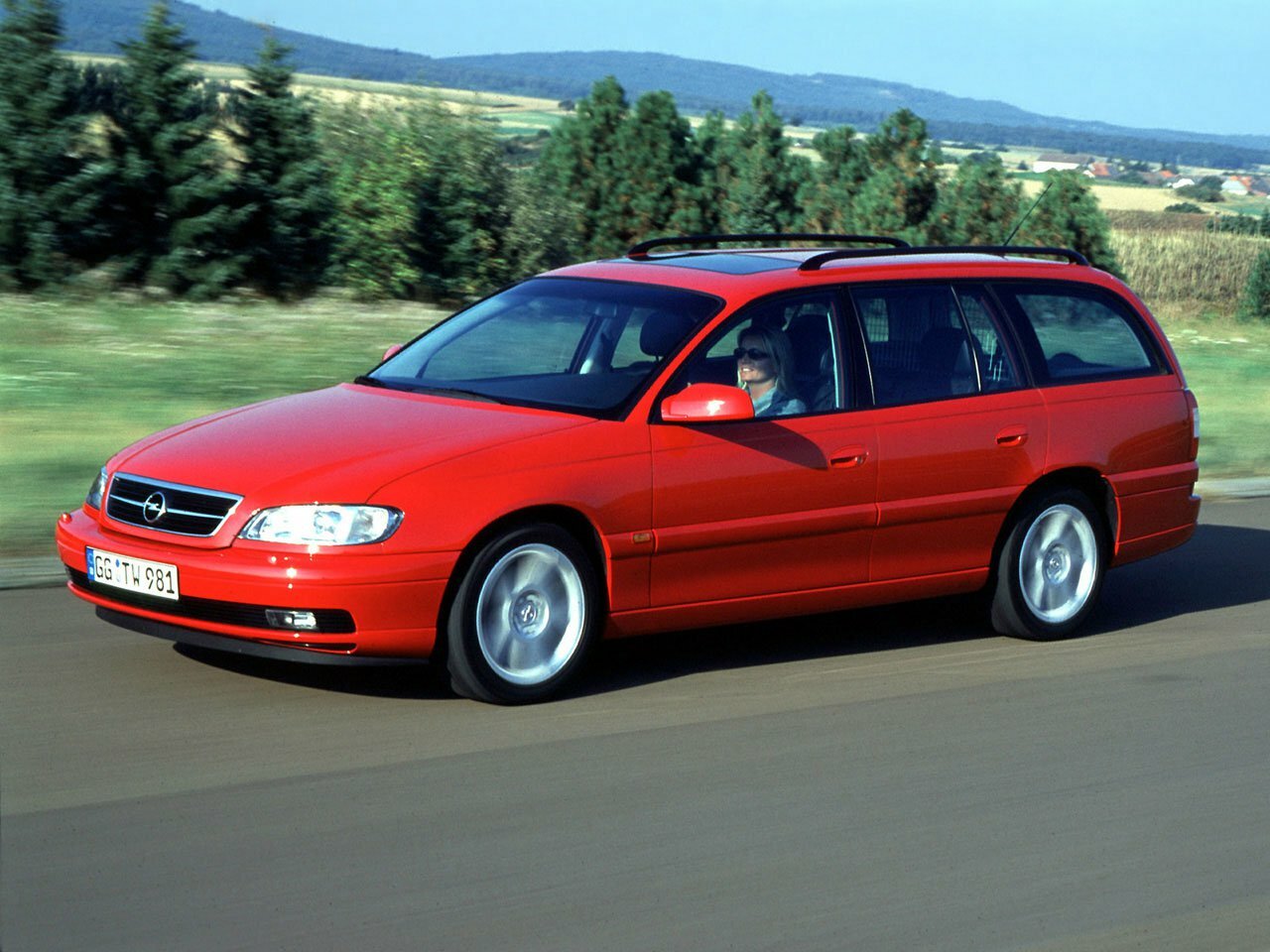 Opel Omega B Рестайлинг, Универсал 5 дв.: фото поколения
