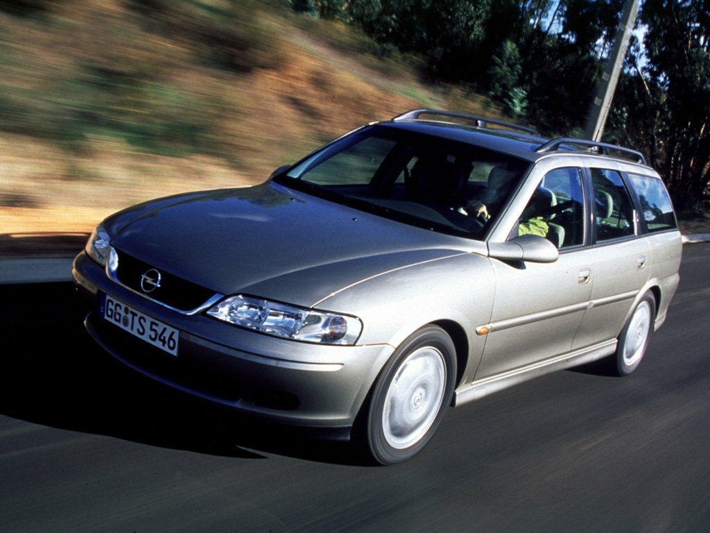 Opel Vectra B, Универсал 5 дв.: фото поколения