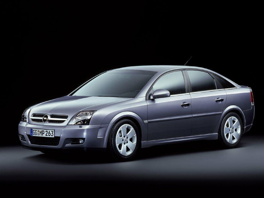 Opel Vectra C, вид сбоку