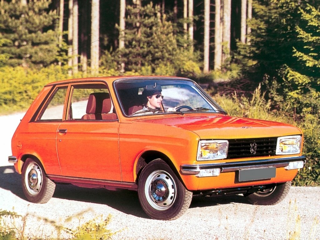 Peugeot 104, вид сбоку