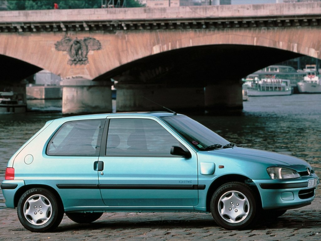 Peugeot 106 I, вид сбоку