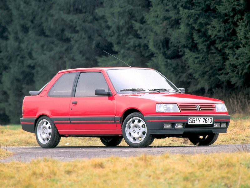 Peugeot 309 I, вид сбоку