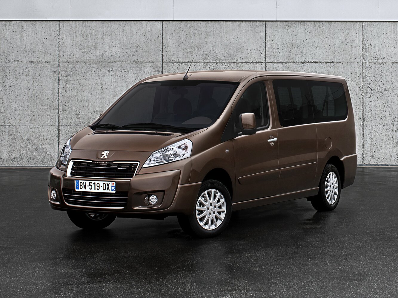 Peugeot Expert II Рестайлинг