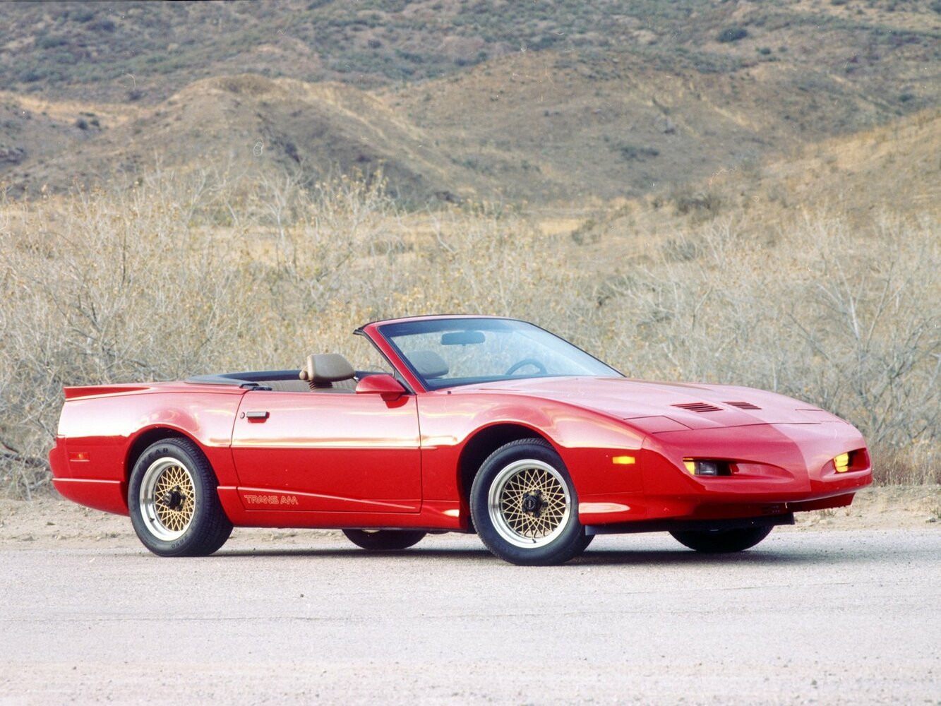 Pontiac Firebird III, вид сбоку