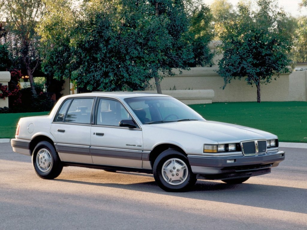 Pontiac Grand AM III, вид сбоку