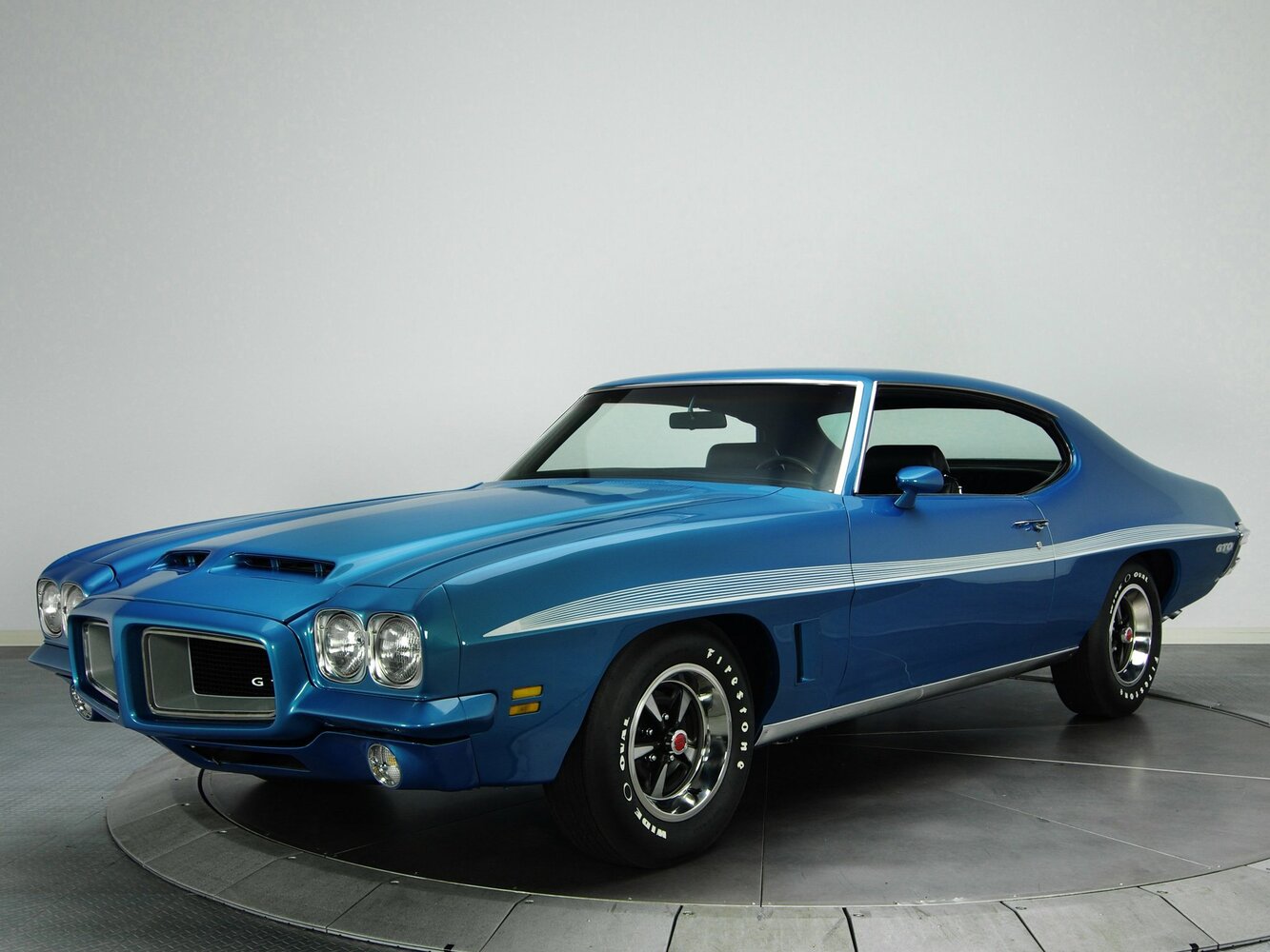 Pontiac LeMans III, Купе-хардтоп: фото поколения